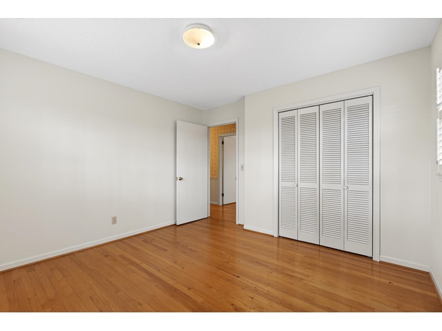 Photo of 1010 Highway 14 W Highway