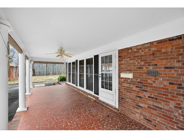 Photo of 1010 Highway 14 W Highway