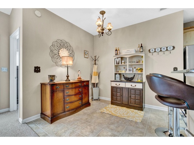 Photo of 5 Laurelcrest Lane Photo of 5 Laurelcrest Lane