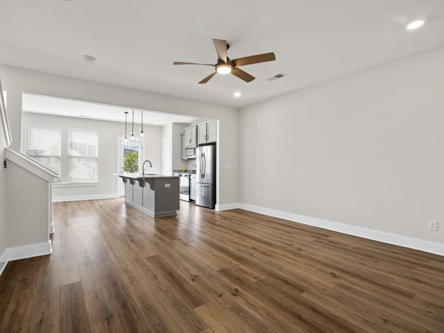 Photo of 421 Hazelcote Road