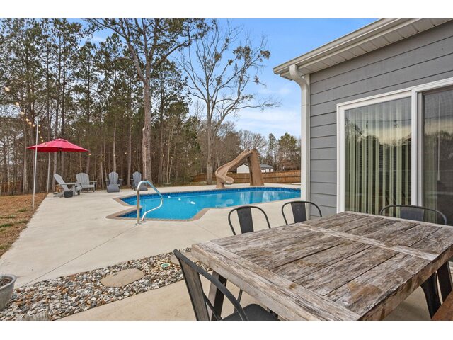 Photo of 729 Stringer Road