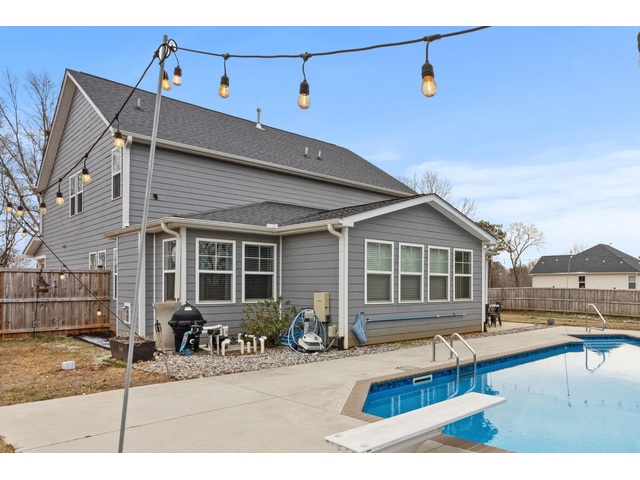 Photo of 729 Stringer Road