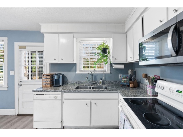 Photo of 315 Briarwood Road