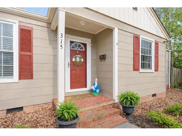 Photo of 315 Briarwood Road