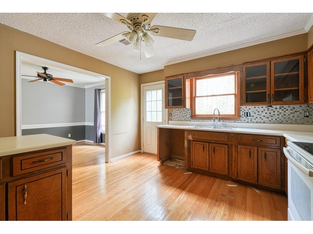 Photo of 1105 Webber Way