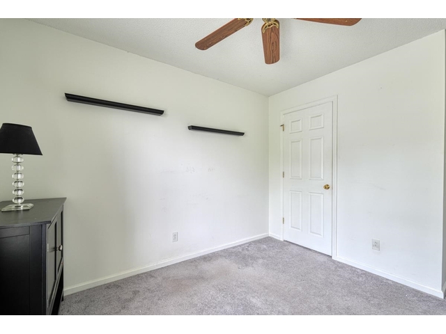 Photo of 1105 Webber Way
