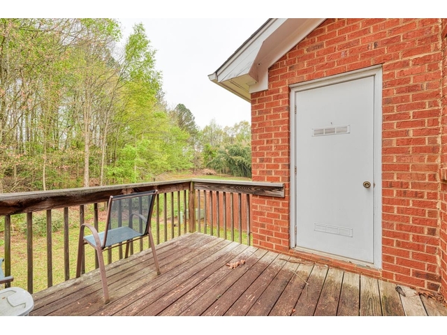 Photo of 1105 Webber Way