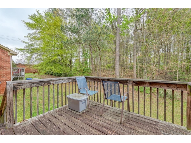 Photo of 1105 Webber Way