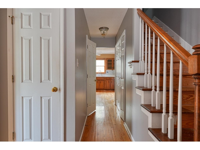 Photo of 1105 Webber Way