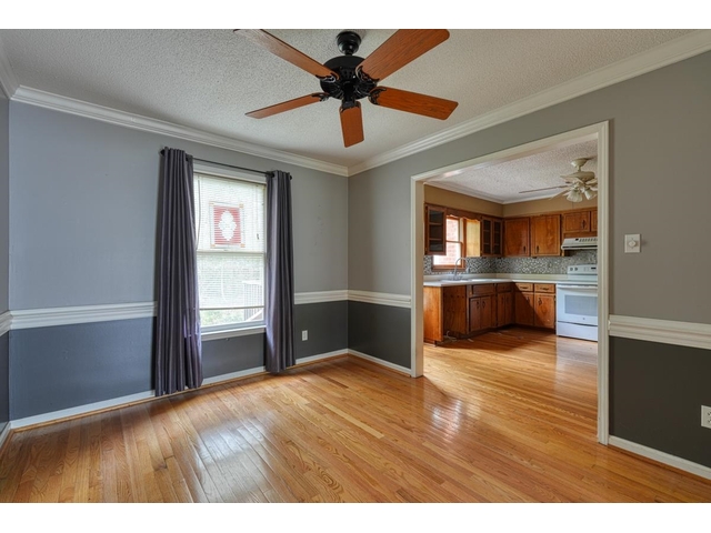 Photo of 1105 Webber Way