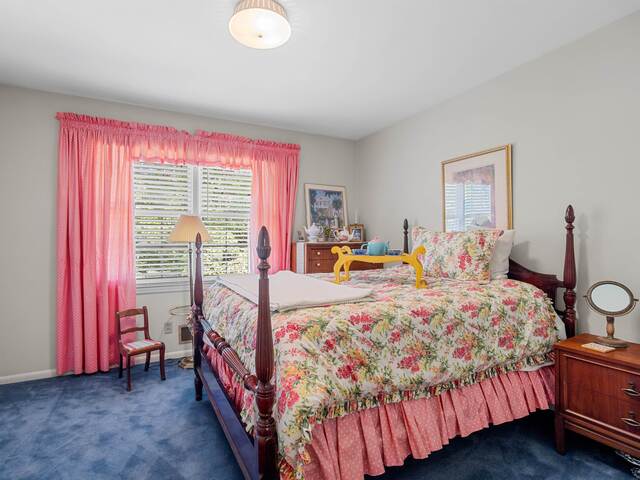 Photo of 357 Lake Forest Drive