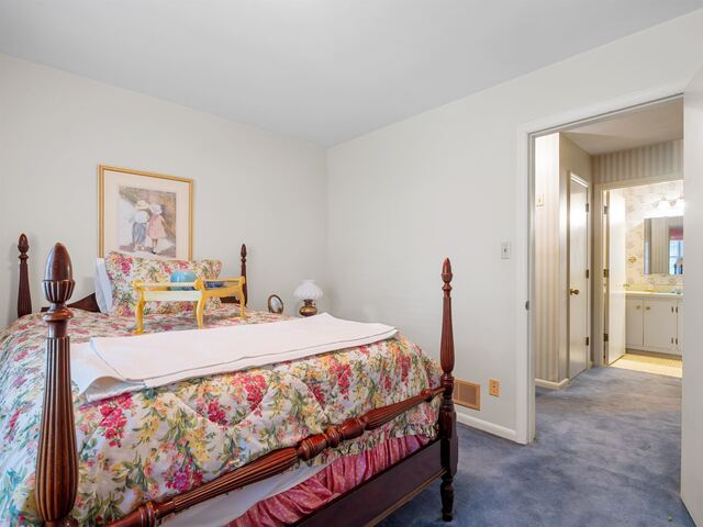 Photo of 357 Lake Forest Drive