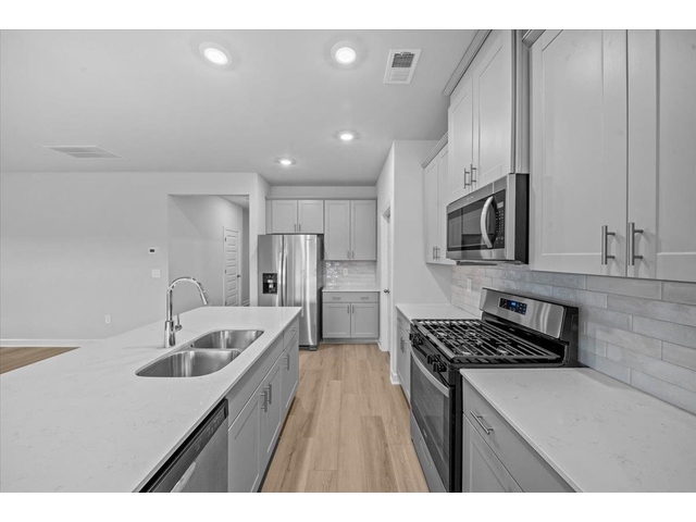 Photo of 539 Harben Drive