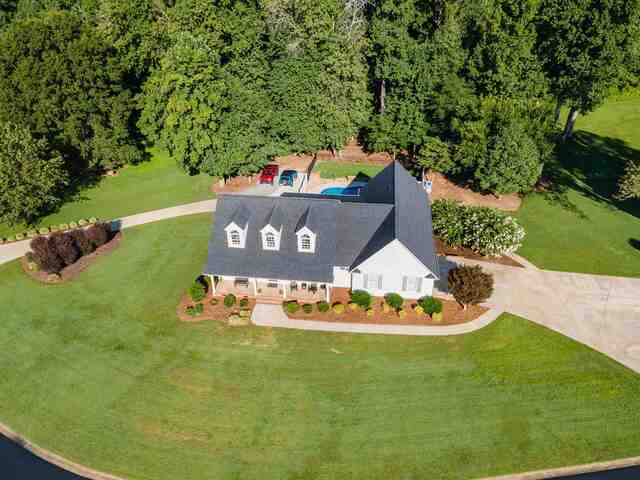 Photo of 311 Shallowford Drive