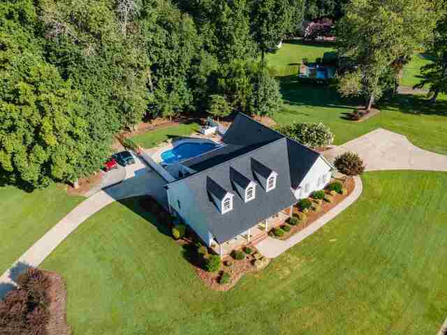 Photo of 311 Shallowford Drive