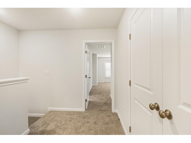 Photo of 2033 Hillman Way