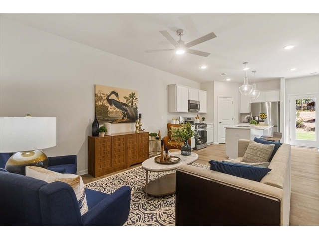 Photo of 2033 Hillman Way