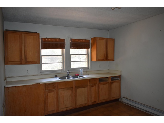 Photo of 407 Willow Street Photo of 407 Willow Street
