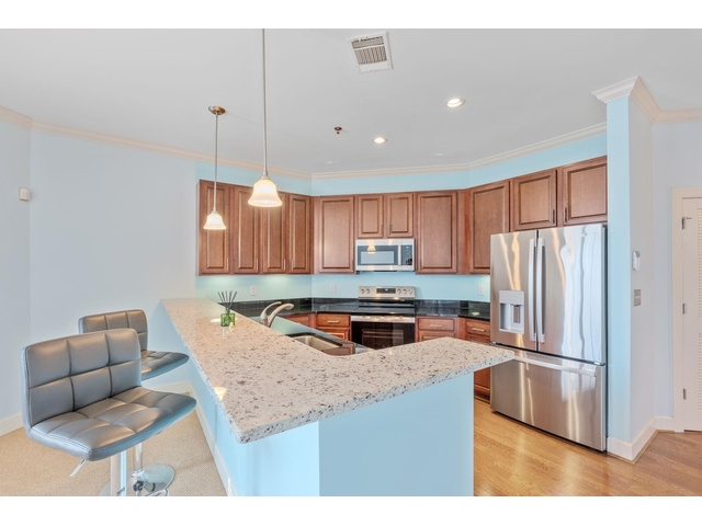 Photo of 155 E Broad #412 Street