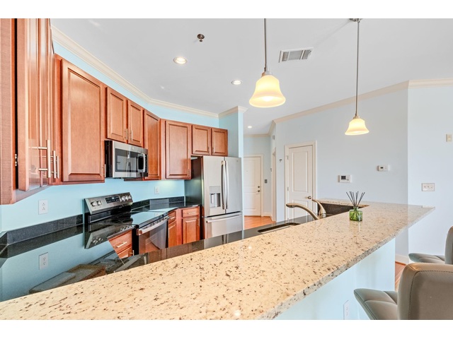 Photo of 155 E Broad #412 Street