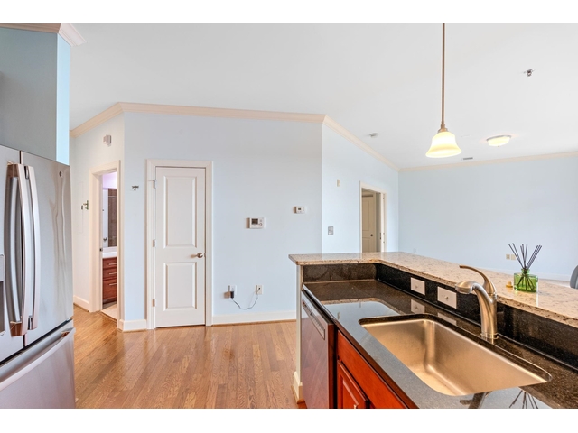 Photo of 155 E Broad #412 Street