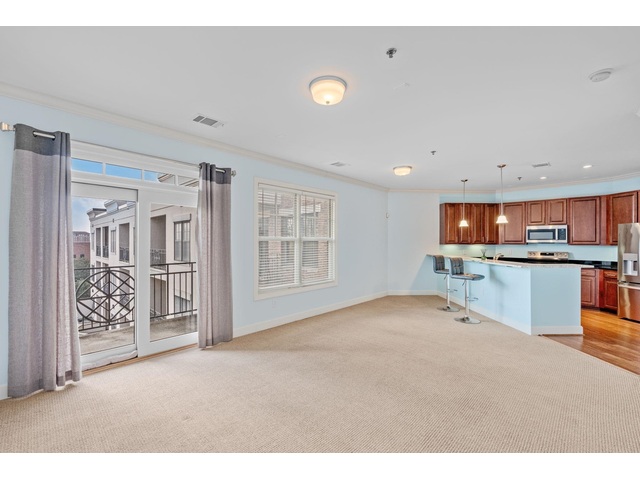 Photo of 155 E Broad #412 Street