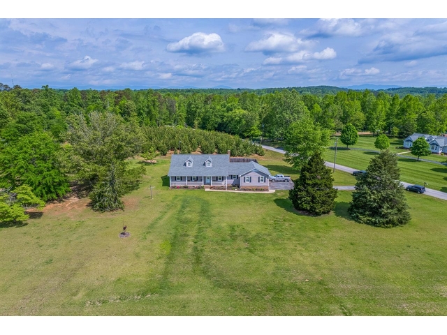 Photo of 299 McCauley Road Photo of 299 McCauley Road