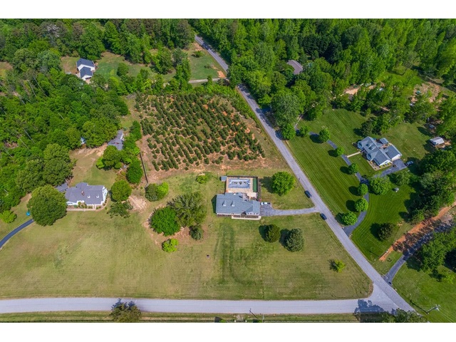 Photo of 299 McCauley Road Photo of 299 McCauley Road
