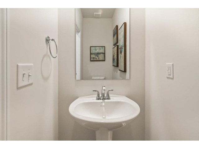 Photo of 2013 Hillman Way