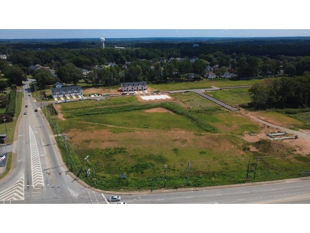 Photo of 2013 Hillman Way