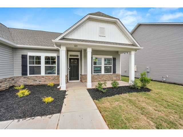 Photo of 123 Hunter Ridge Drive