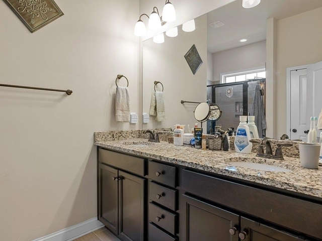Photo of 688 Ridgeville Cross Drive Photo of 688 Ridgeville Cross Drive
