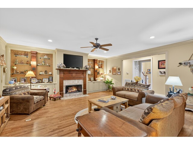 Photo of 374 Hidden Creek Circle