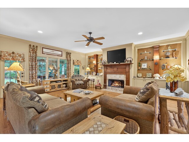 Photo of 374 Hidden Creek Circle