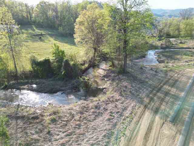 Photo of 101 Terry Creek Road Photo of 101 Terry Creek Road