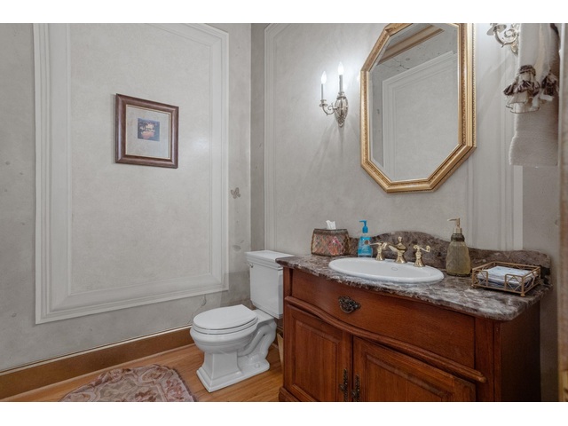 Photo of 1035 Willis Road