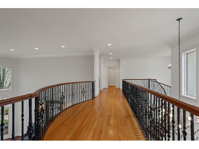 Photo of 1035 Willis Road