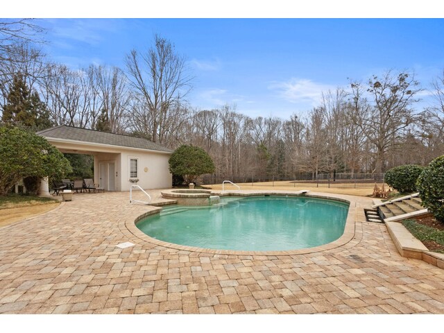 Photo of 1035 Willis Road