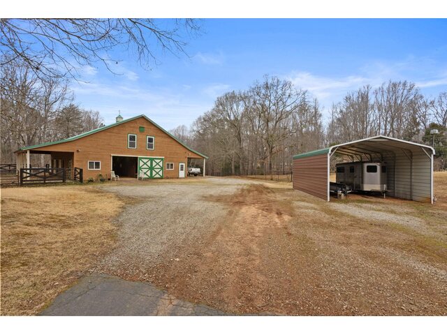 Photo of 1035 Willis Road