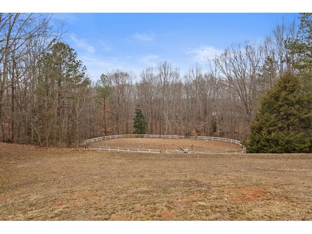 Photo of 1035 Willis Road