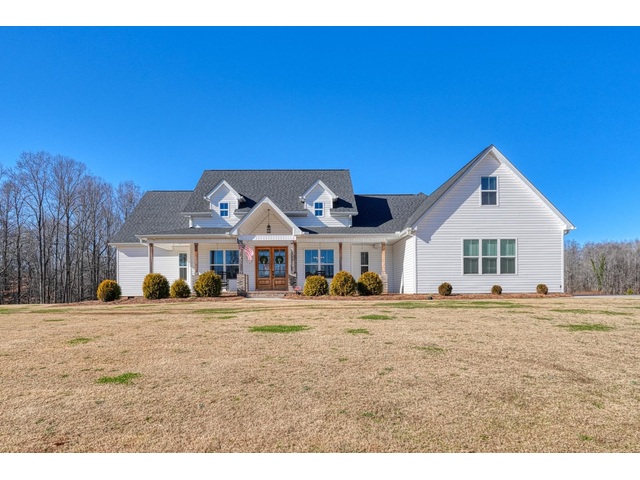 Photo of 899 Hampton Road