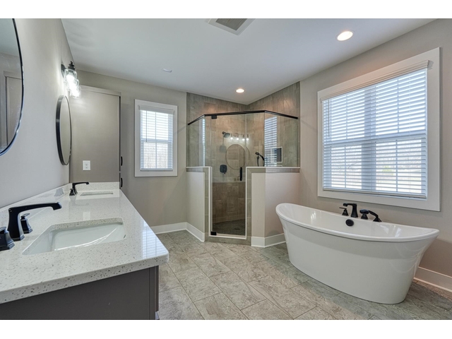 Photo of 899 Hampton Road