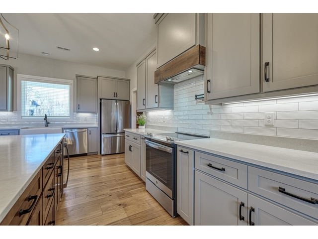 Photo of 899 Hampton Road