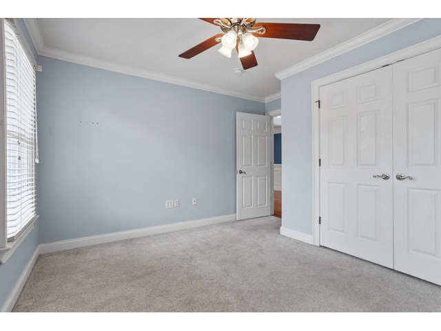 Photo of 865 E Heathland Drive