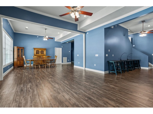 Photo of 865 E Heathland Drive