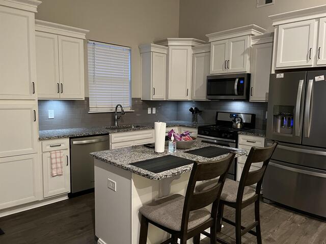 Photo of 431 Vestry Place