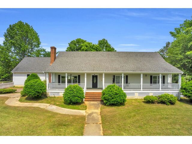 Photo of 414 Giggle Drive