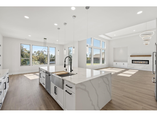 Photo of 1730 Riveroak Road