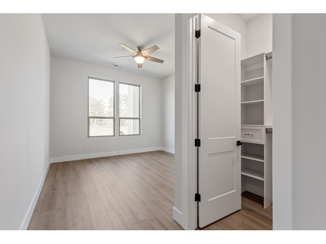 Photo of 1730 Riveroak Road