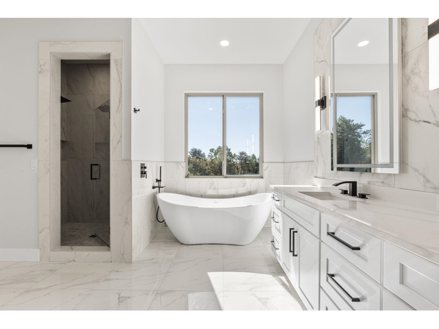 Photo of 1730 Riveroak Road